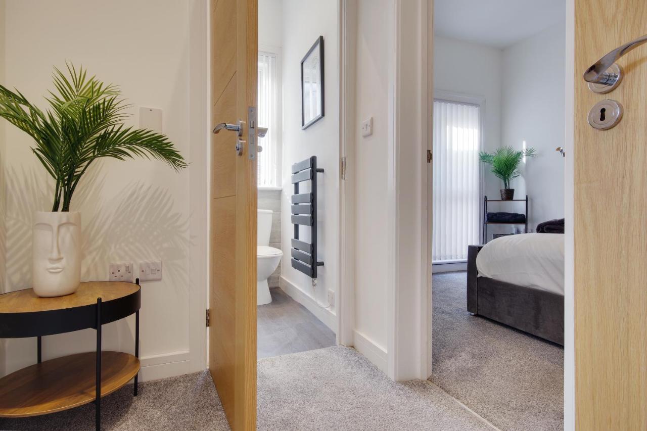 279 Ashley Road Lejlighed Poole Eksteriør billede