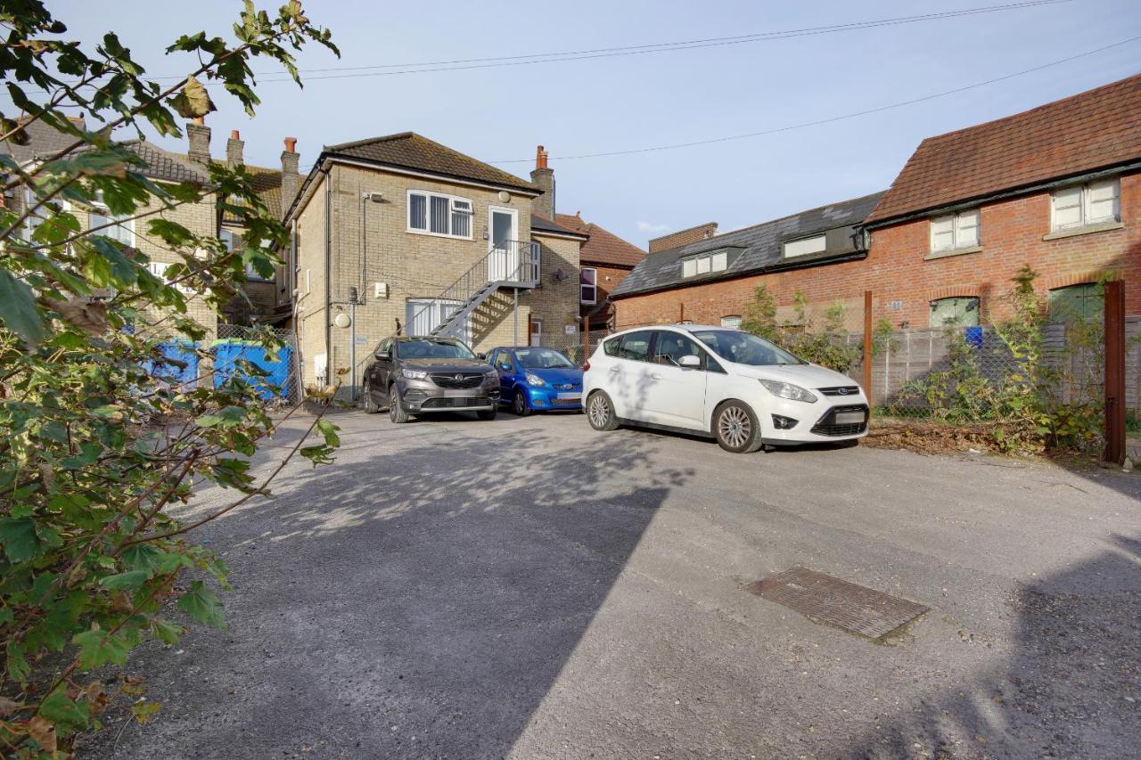 279 Ashley Road Lejlighed Poole Eksteriør billede